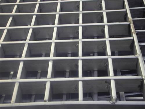 插接钢格板
